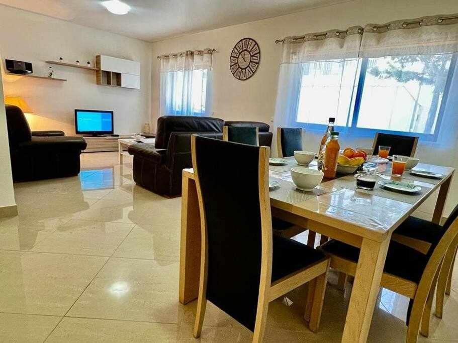 דירות קווארטיירה Mar E Sol By T3 Wifi E Estacionamento מראה חיצוני תמונה